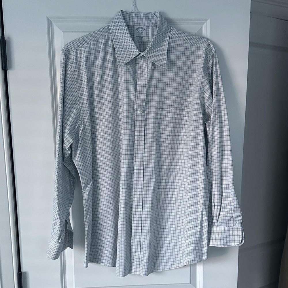 Brooks Brothers Men's Regent Blue & White. Checkered Shirt.  Size 17-34